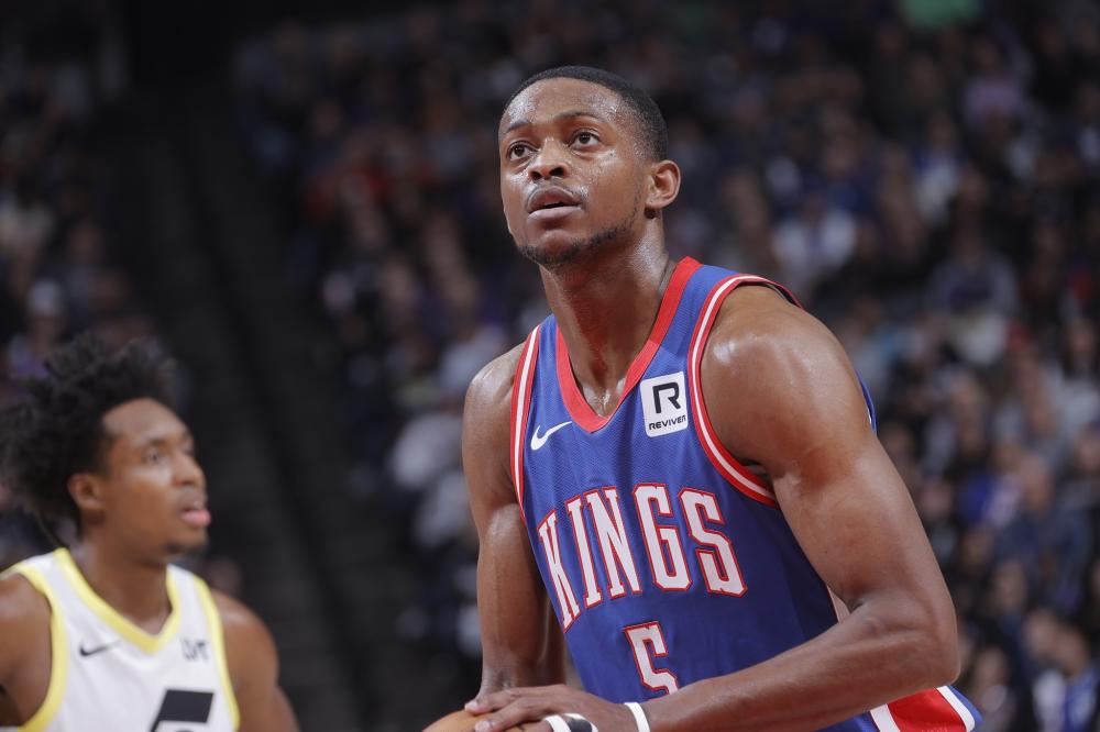 紧密结合 紧密结合