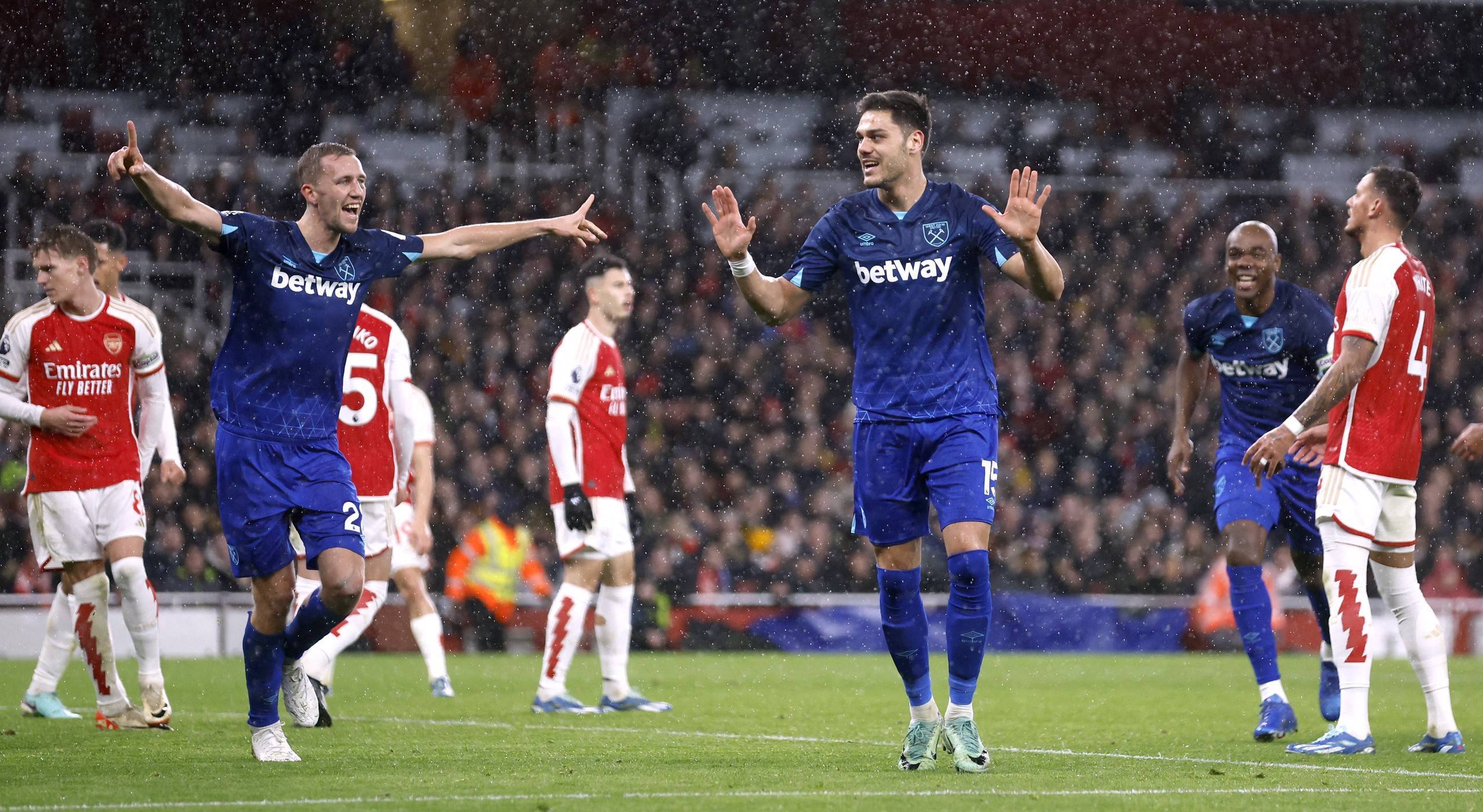 达13亿元 达13亿元